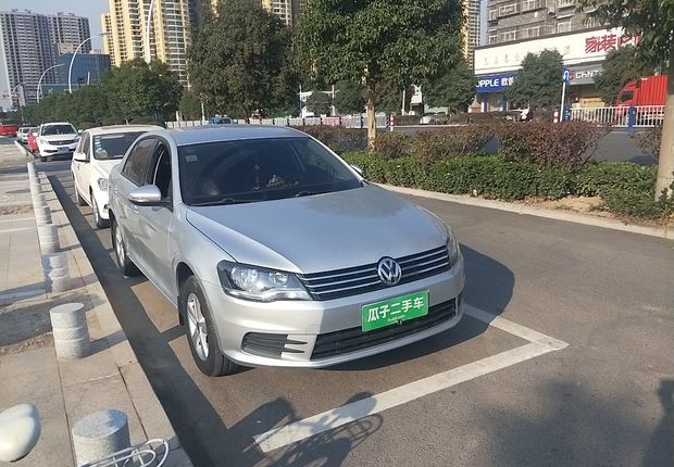 大众宝来 2013款 1.6L 手动 4门5座三厢车 时尚型 (国Ⅳ) 