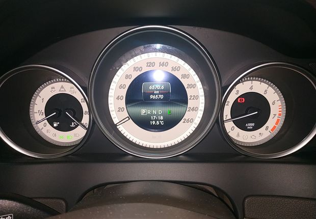 奔驰C级 C260 2013款 1.8T 自动 优雅型Grand Edition (国Ⅳ) 