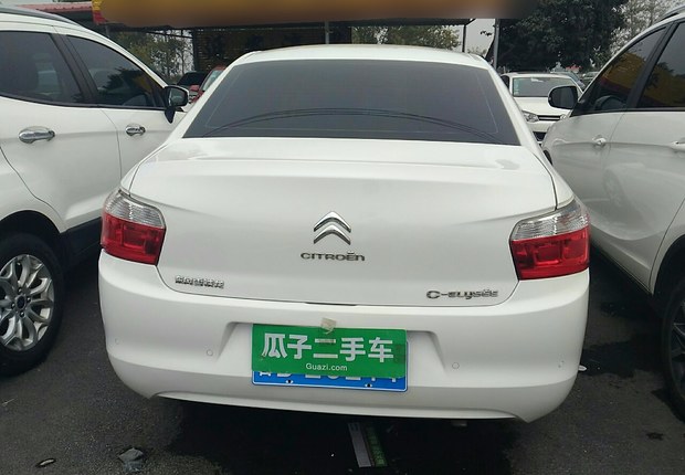 雪铁龙爱丽舍 2014款 1.6L 手动 4门5座三厢车 舒适型 (国Ⅳ) 