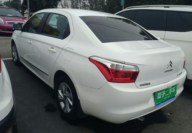 雪铁龙爱丽舍 2014款 1.6L 手动 4门5座三厢车 舒适型 (国Ⅳ) 