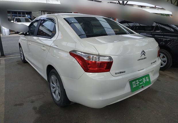 雪铁龙爱丽舍 2014款 1.6L 自动 4门5座三厢车 时尚型 (国Ⅳ) 