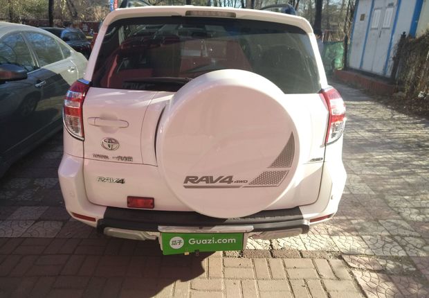 丰田RAV4 2011款 2.4L 自动 四驱 豪华型 (国Ⅳ) 