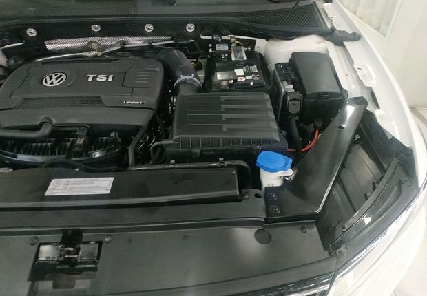 大众迈腾 2018款 1.8T 自动 汽油 330TSI领先型 (国Ⅴ) 