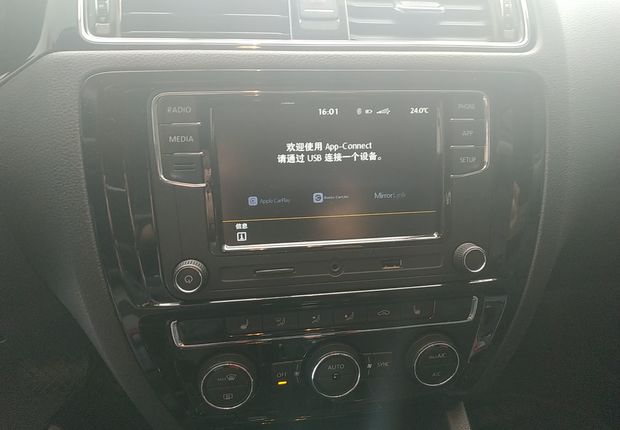 大众速腾 2015款 1.4T 自动 230TSI豪华型 (国Ⅴ) 