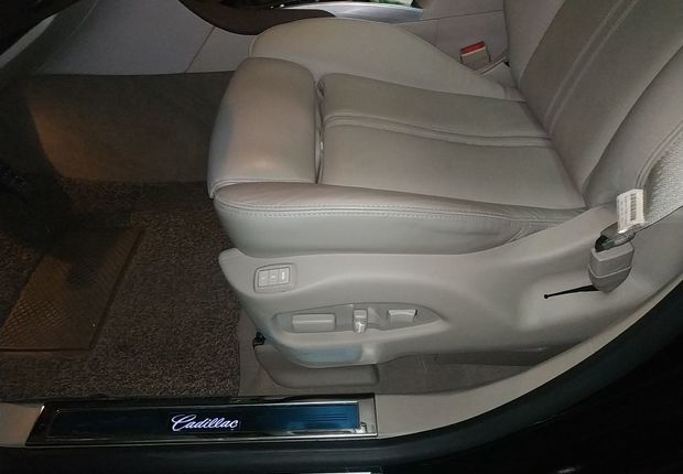 凯迪拉克SRX [进口] 2015款 3.0L 自动 前驱 精英型 