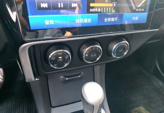 丰田卡罗拉 2017款 1.2T 自动 GL-i改款 (国Ⅴ) 