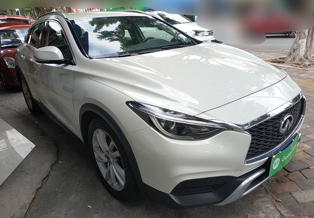 英菲尼迪QX30 [进口] 2017款 1.6T 自动 时尚版 