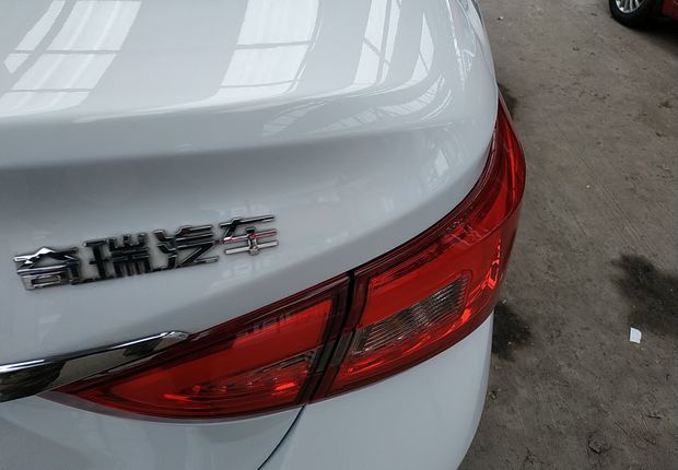 奇瑞艾瑞泽5 2016款 1.5L 手动 领潮版 (国Ⅴ) 