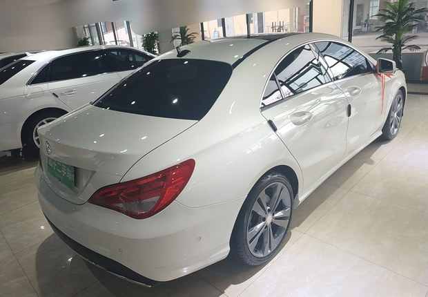 奔驰CLA级 CLA200 [进口] 2017款 1.6T 自动 汽油 动感型改款 