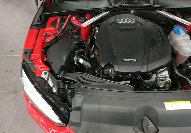奥迪A5掀背 40TFSI [进口] 2017款 2.0T 自动 汽油 时尚型 (国Ⅴ) 