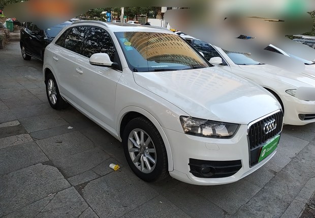 奥迪Q3 30TFSI 2015款 1.4T 自动 前驱 进取型 (国Ⅴ) 