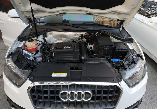 奥迪Q3 30TFSI 2015款 1.4T 自动 前驱 进取型 (国Ⅴ) 