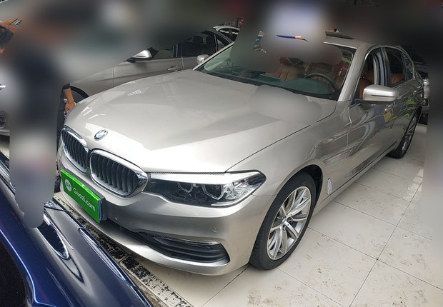 宝马5系 528Li 2018款 2.0T 自动 汽油 上市特别版 (国Ⅴ) 