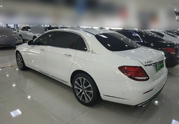 奔驰E级 E200L 2016款 2.0T 自动 汽油 (国Ⅴ) 