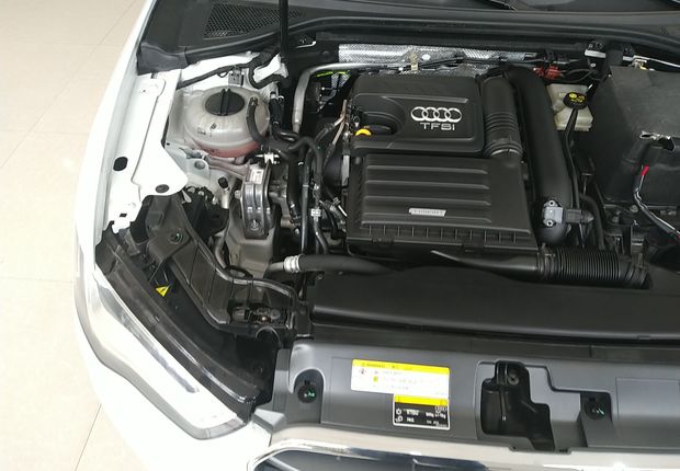 奥迪A3 35TFSI 2016款 1.4T 自动 汽油 领英型Sportback (国Ⅴ) 