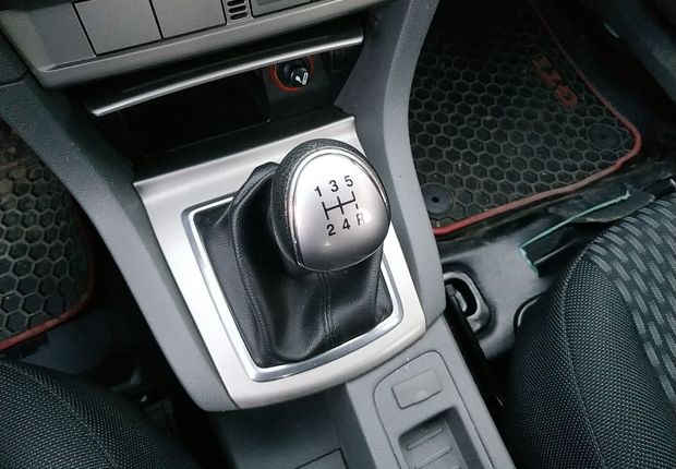 福特福克斯 2011款 1.8L 手动 两厢轿车 舒适型 (国Ⅳ) 