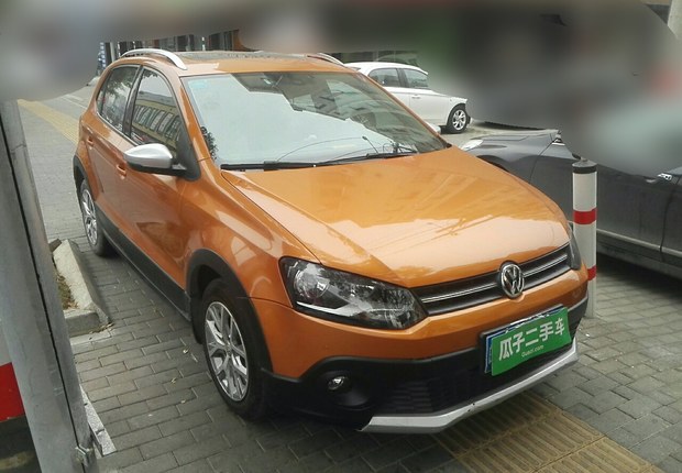 大众POLO Cross 2016款 1.6L 自动 汽油 (国Ⅴ) 