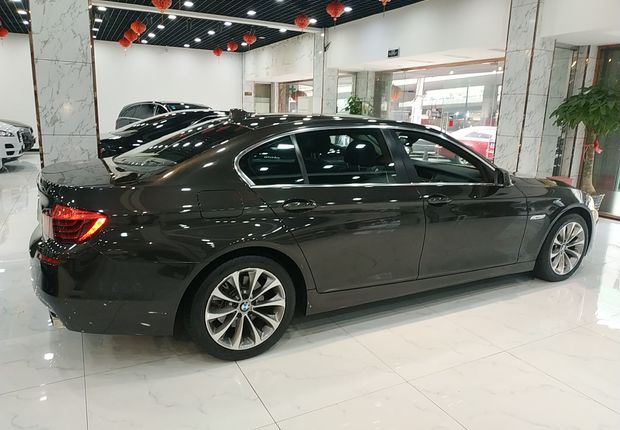 宝马5系 520Li 2014款 2.0T 自动 汽油 典雅型 (国Ⅳ) 