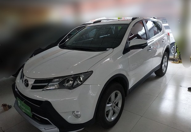 丰田RAV4 2013款 2.0L 自动 四驱 新锐型 (国Ⅳ) 