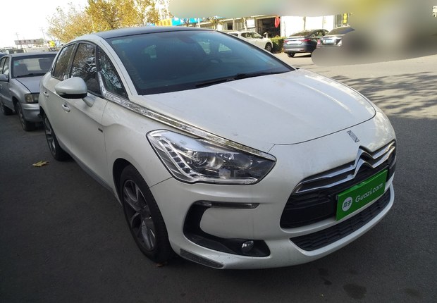 DS5两厢 2014款 1.6T 自动 豪华版THP200 (国Ⅴ) 