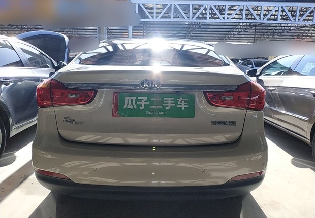 起亚K3 2013款 1.6L 手动 GLS (国Ⅳ) 