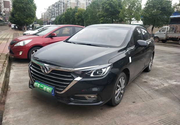 北京汽车绅宝D50 2018款 1.5L 手动 尊贵智驾版 (国Ⅴ) 