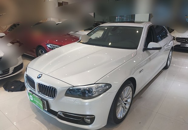 宝马5系 525Li 2017款 2.0T 自动 汽油 豪华设计套装 (国Ⅴ) 