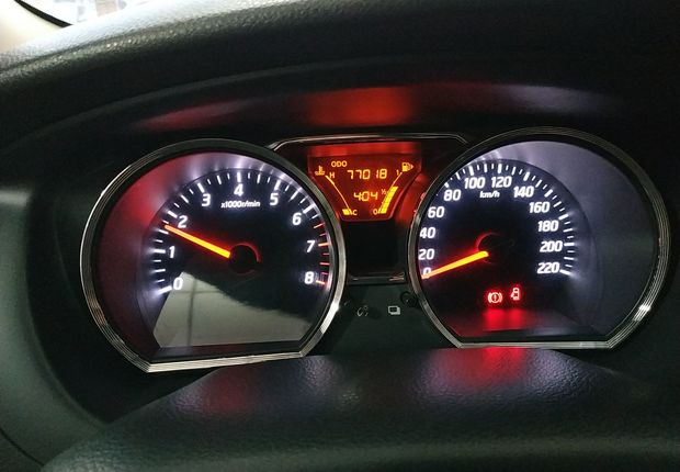 日产骊威 2013款 1.6L 手动 XL劲锐版舒适型 (国Ⅳ) 