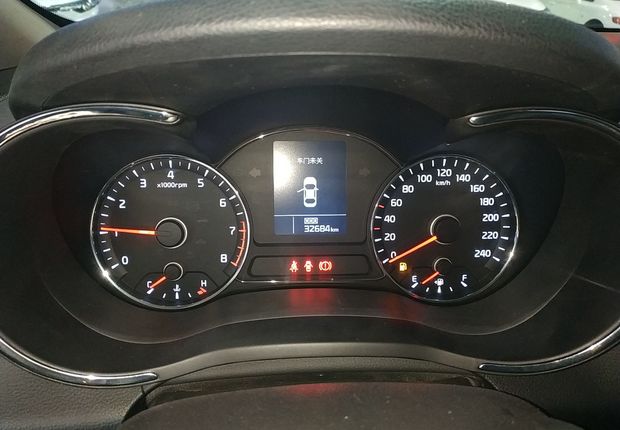 起亚K3 2015款 1.6L 手动 GLS (国Ⅳ) 