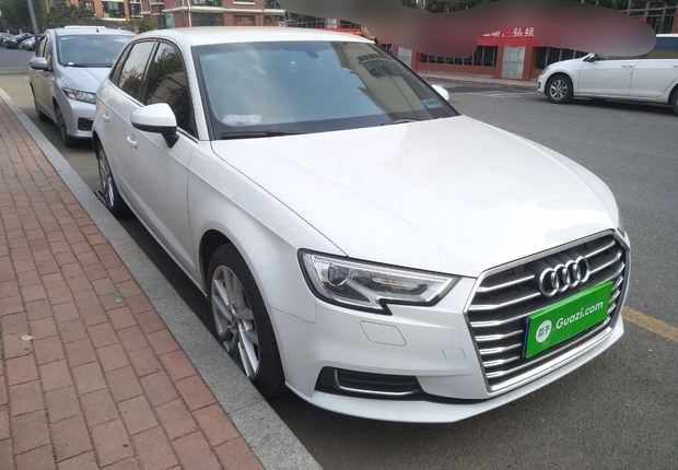 奥迪A3 35TFSI 2018款 1.4T 自动 汽油 进取型30周年Sportback (国Ⅴ) 