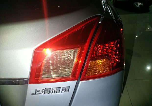 别克凯越 2011款 1.6L 自动 LE (国Ⅳ) 