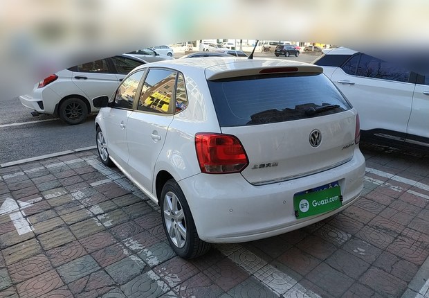 大众POLO 2011款 1.6L 自动 5门5座两厢车 致酷版 (国Ⅳ) 