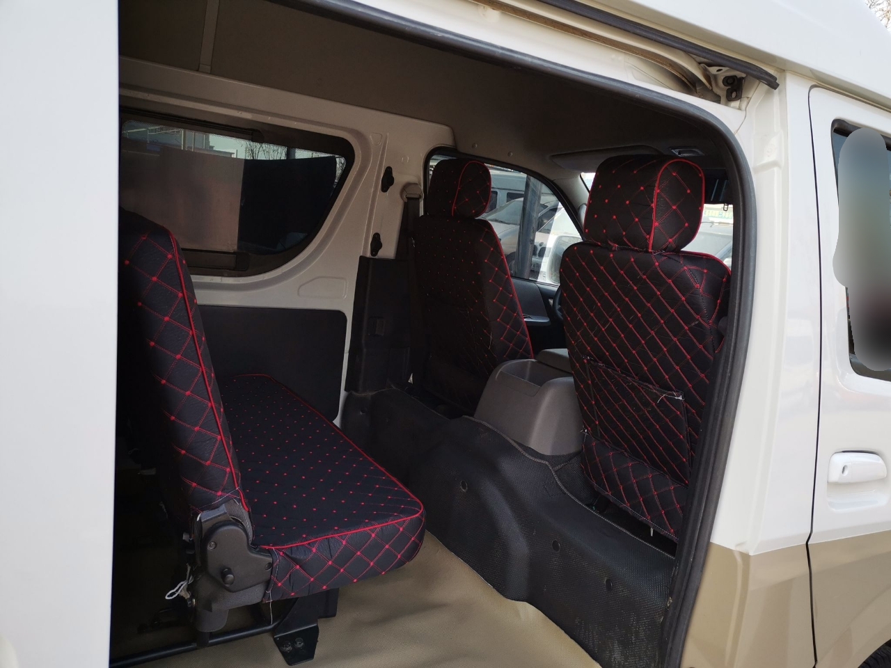 福田风景g7 2016款 2.0l 手动 商运版长轴高顶 (国Ⅴ)