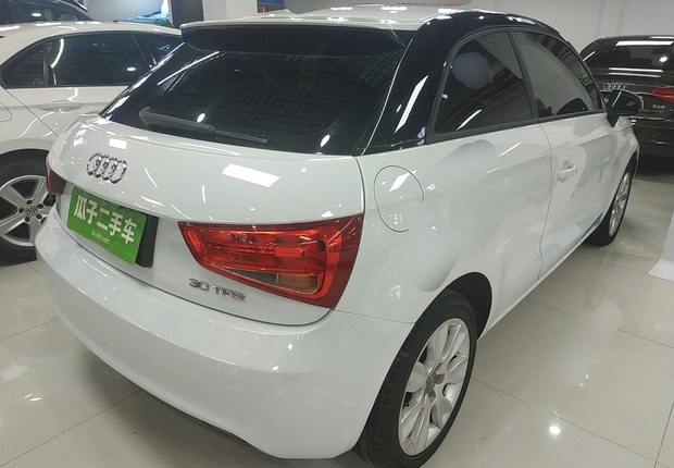 奥迪A1 30 [进口] 2013款 1.4T 自动 3门 中国限量版Ego 