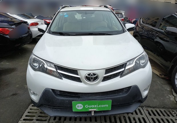 丰田RAV4 2015款 2.0L 自动 前驱 都市版 (国Ⅴ) 