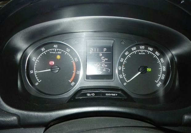 斯柯达晶锐 2012款 1.6L 自动 Sport版 (国Ⅳ) 