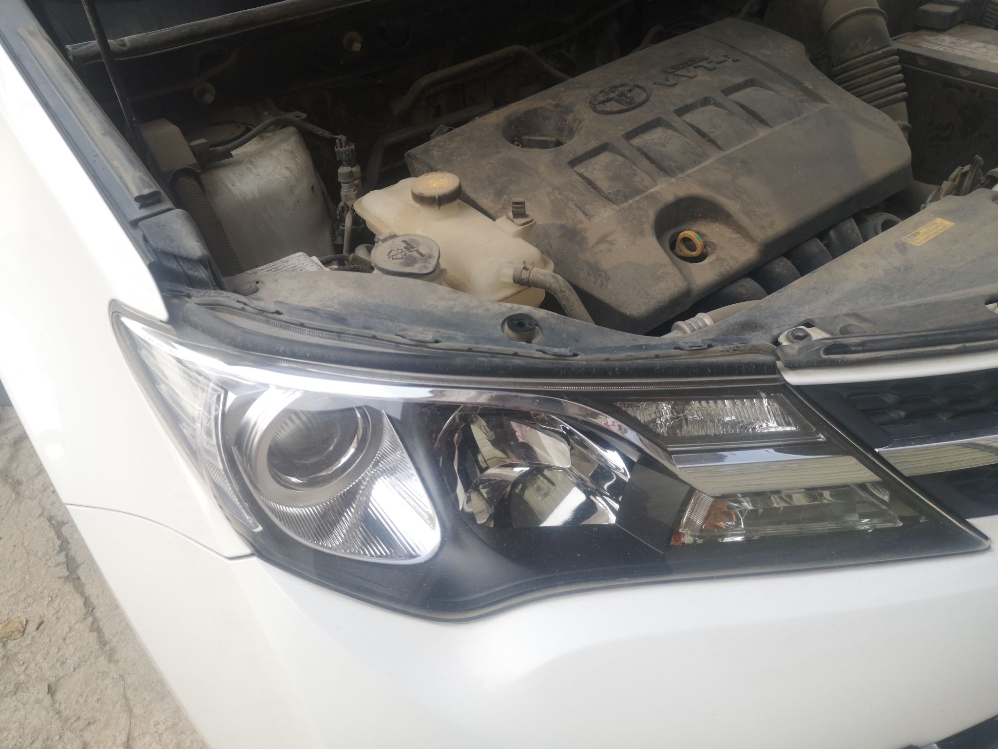 丰田RAV4 2013款 2.0L 自动 四驱 新锐型 (国Ⅳ) 