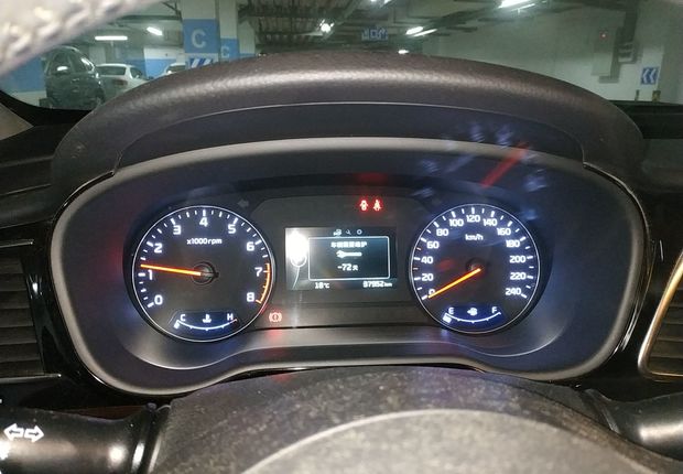 起亚K4 2014款 1.8L 自动 DLX (国Ⅳ) 