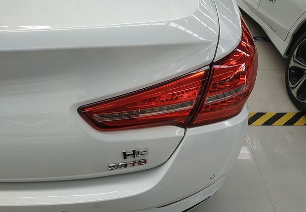 红旗H5 2018款 1.8T 自动 前驱 30TD型动版 (国Ⅴ) 