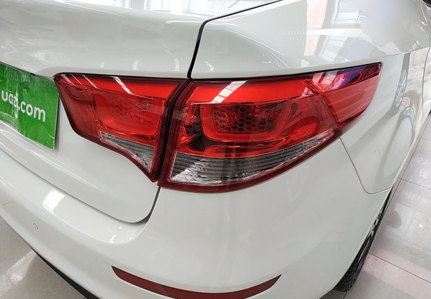 起亚K2 2015款 1.4L 自动 4门5座三厢车 GLS (国Ⅳ) 