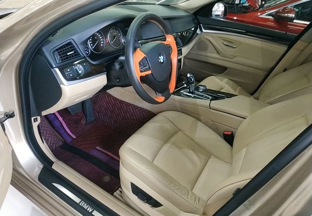 宝马5系 525Li 2013款 2.0T 自动 汽油 豪华型 (国Ⅳ) 