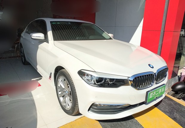 宝马5系 528Li 2018款 2.0T 自动 汽油 上市特别版 (国Ⅴ) 