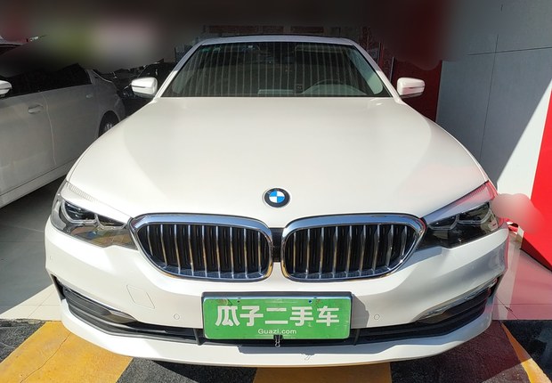 宝马5系 528Li 2018款 2.0T 自动 汽油 上市特别版 (国Ⅴ) 