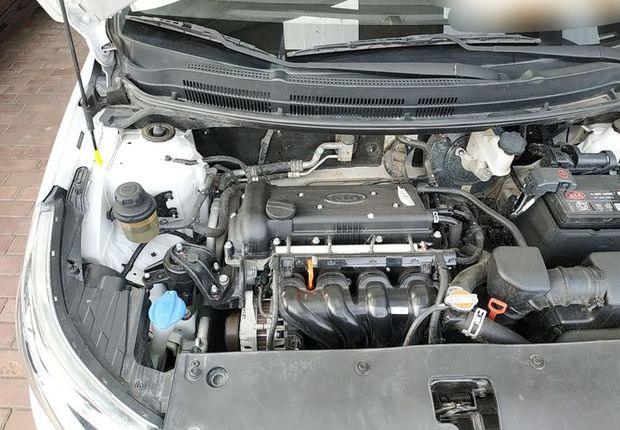 起亚K2 2015款 1.4L 自动 4门5座三厢车 GLS (国Ⅳ) 