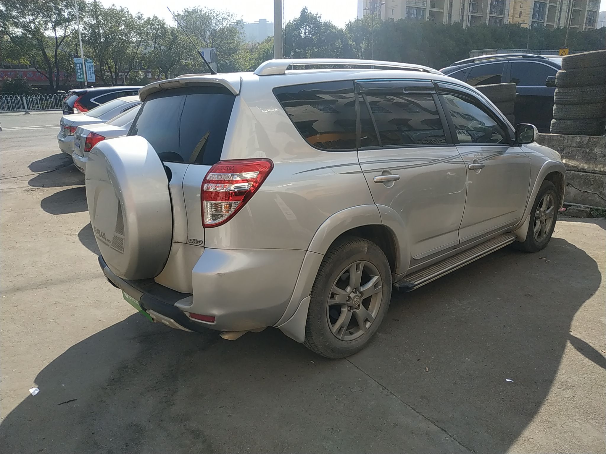 丰田RAV4 2012款 2.4L 自动 四驱 豪华型炫装版 (国Ⅳ) 