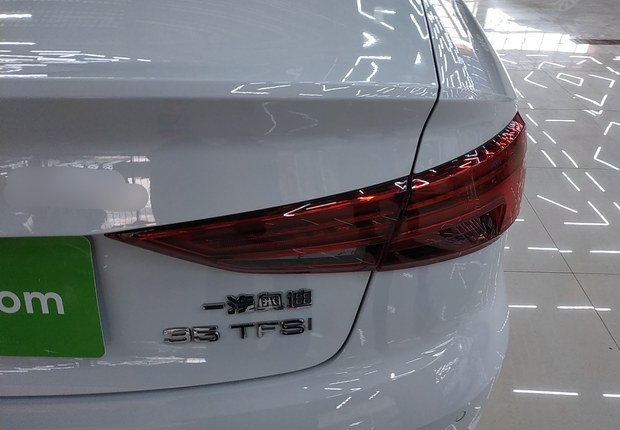 奥迪A3 35TFSI 2018款 1.4T 自动 时尚型Limousine30周年 (国Ⅴ) 