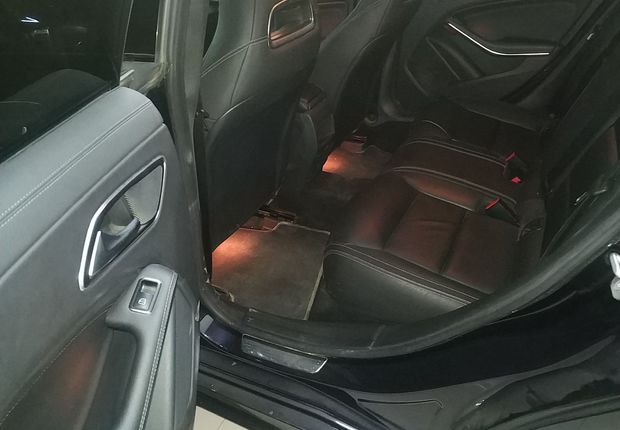 奔驰CLA级 CLA260 [进口] 2014款 2.0T 自动 汽油 (欧Ⅴ) 