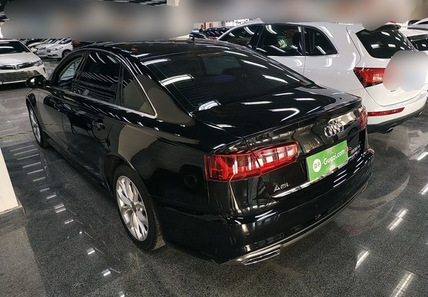 奥迪A6L 35TFSI 2018款 2.0T 自动 时尚型30周年纪念版 (国Ⅴ) 