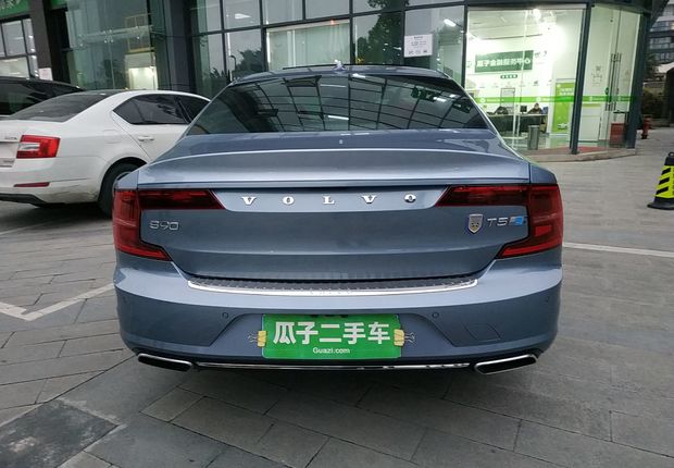 沃尔沃S90 T5 2019款 2.0T 自动 智远版 (国Ⅴ) 