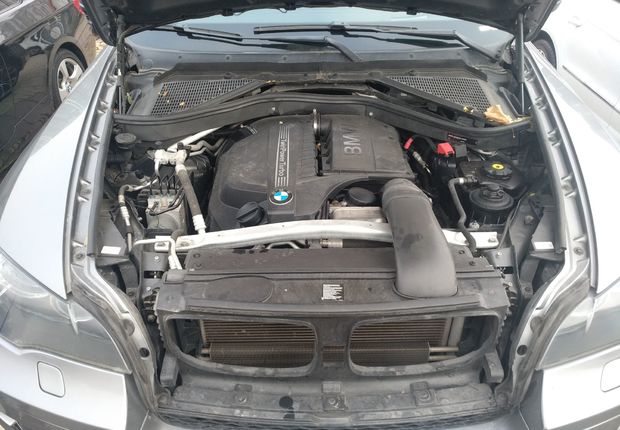 宝马X6 35i [进口] 2011款 3.0T 自动 四驱 汽油 豪华型 
